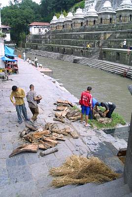 Kairen's_Tibet_25_2001-09-24 07.26.25 IMG_4541.JPG